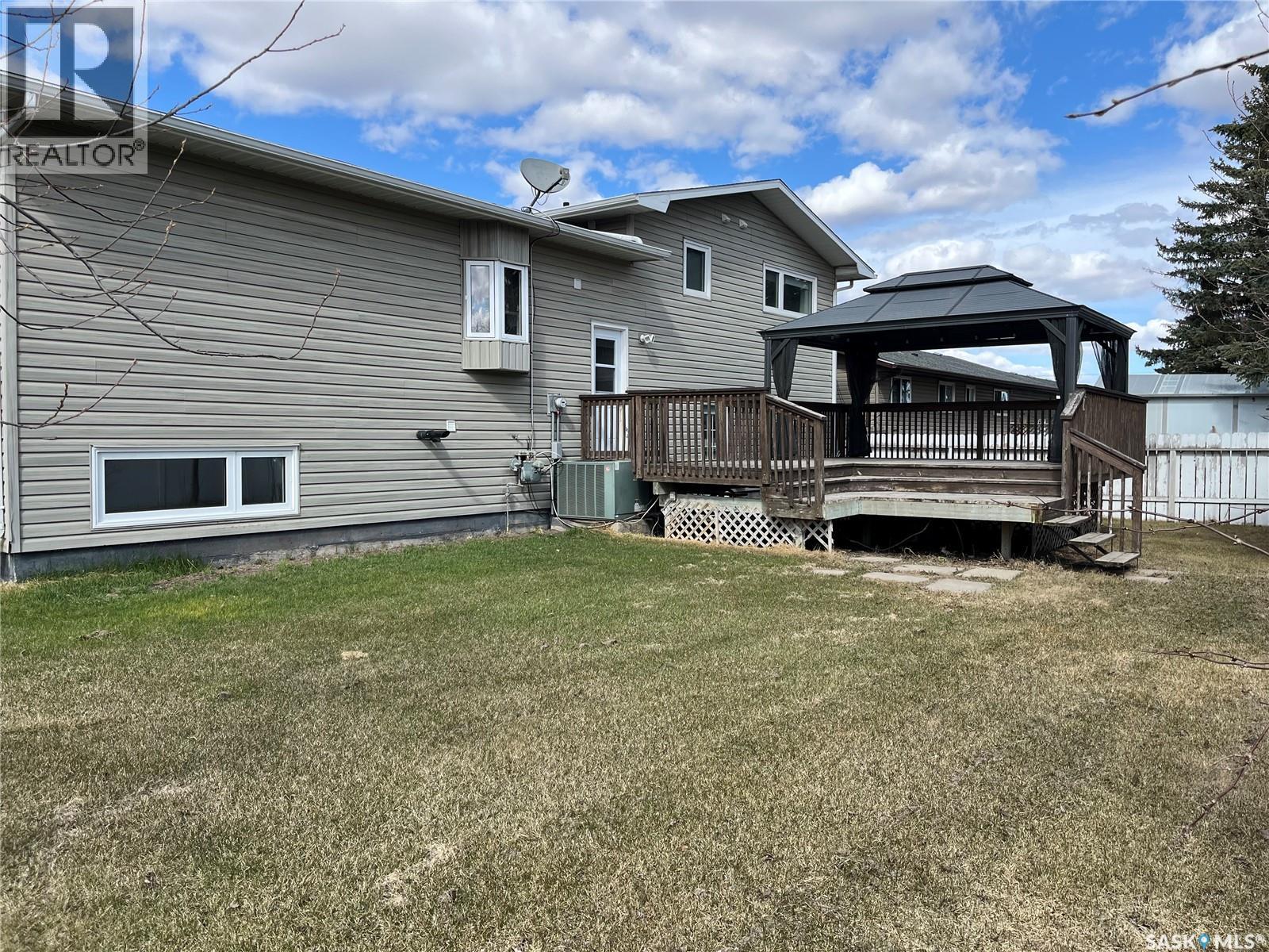 5 Souris Avenue, Redvers, Saskatchewan  S0C 2H0 - Photo 28 - SK029708