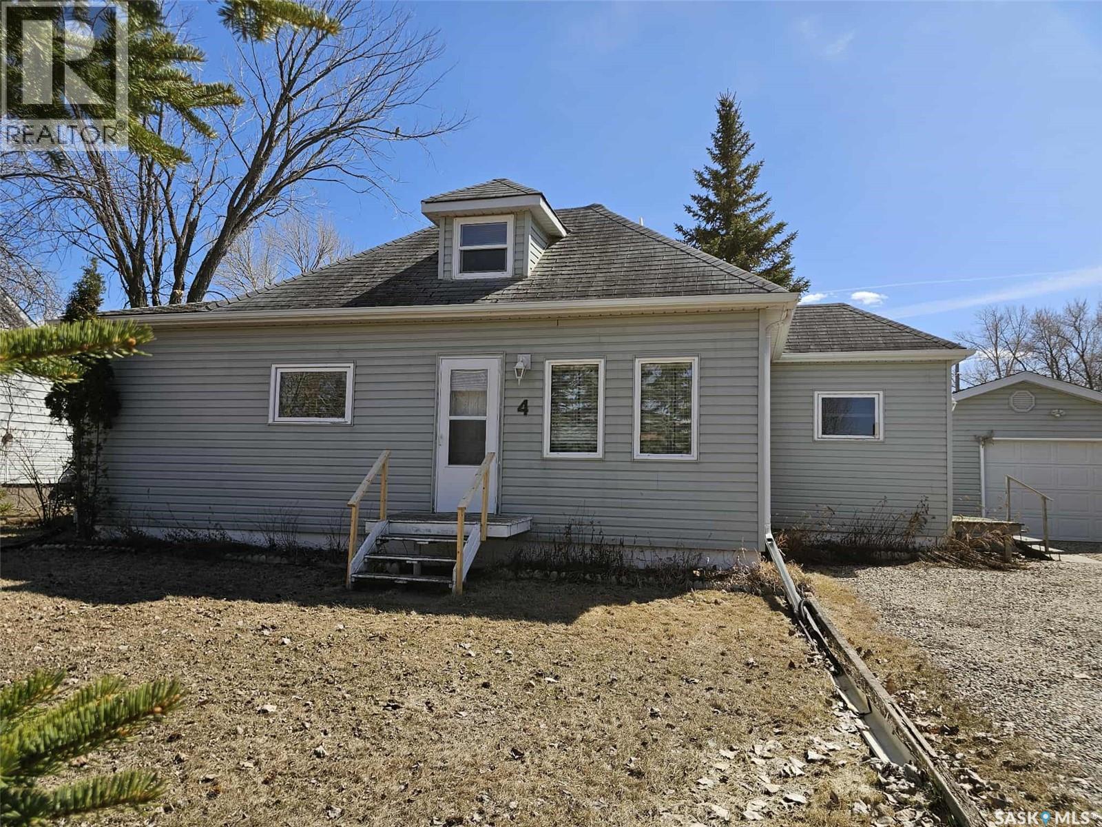 4 Walker AVENUE, Yarbo, Saskatchewan