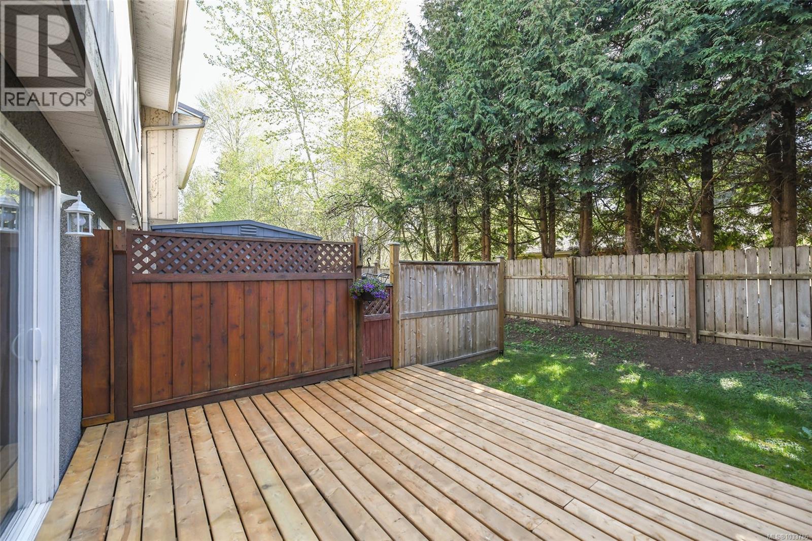 11 1720 13th St, Courtenay, British Columbia  V9N 6C1 - Photo 16 - 1033786