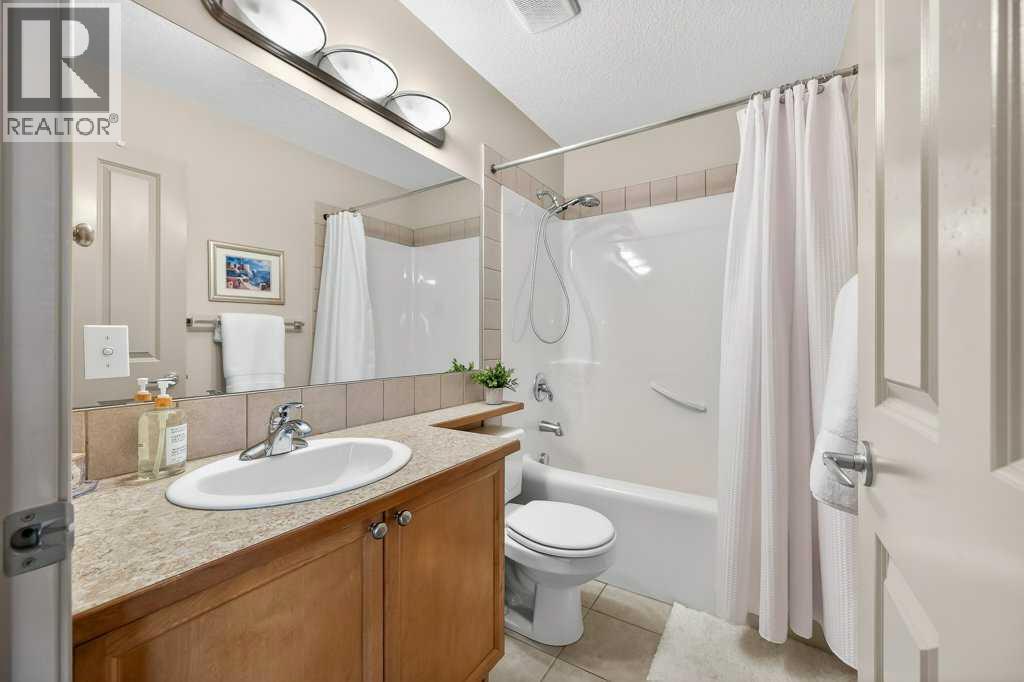 203 Crystal Green Point, Okotoks, Alberta  T1S 2K7 - Photo 34 - A2302216