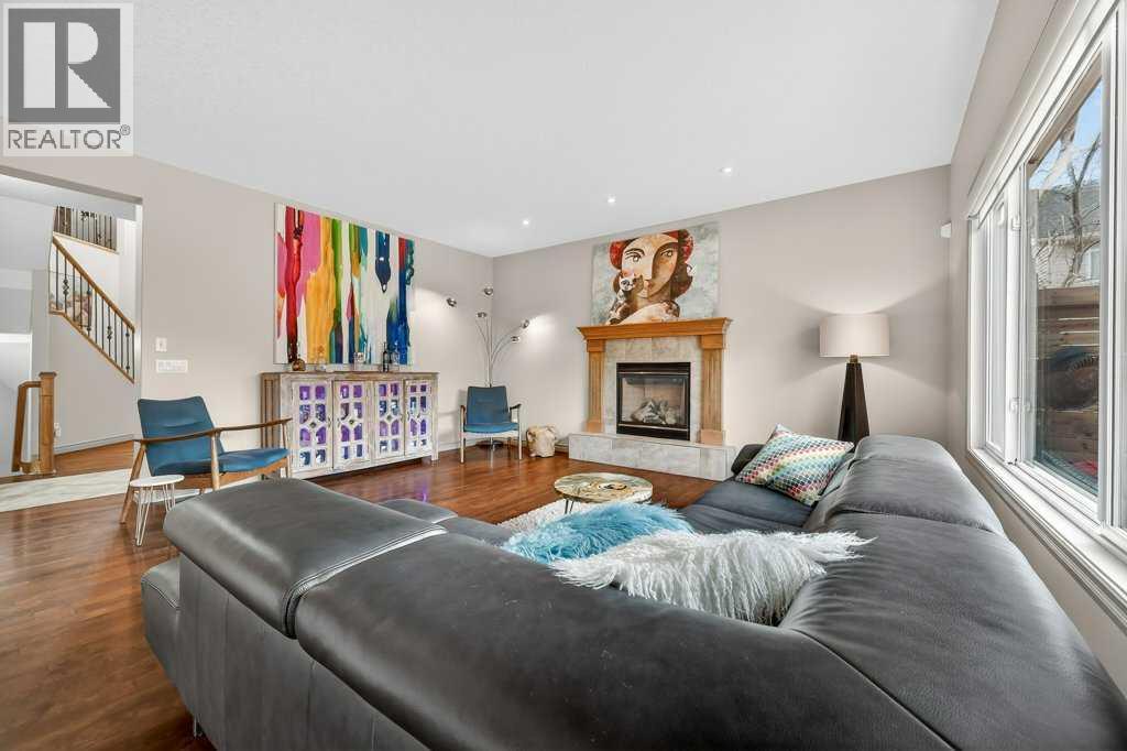 203 Crystal Green Point, Okotoks, Alberta  T1S 2K7 - Photo 7 - A2302216