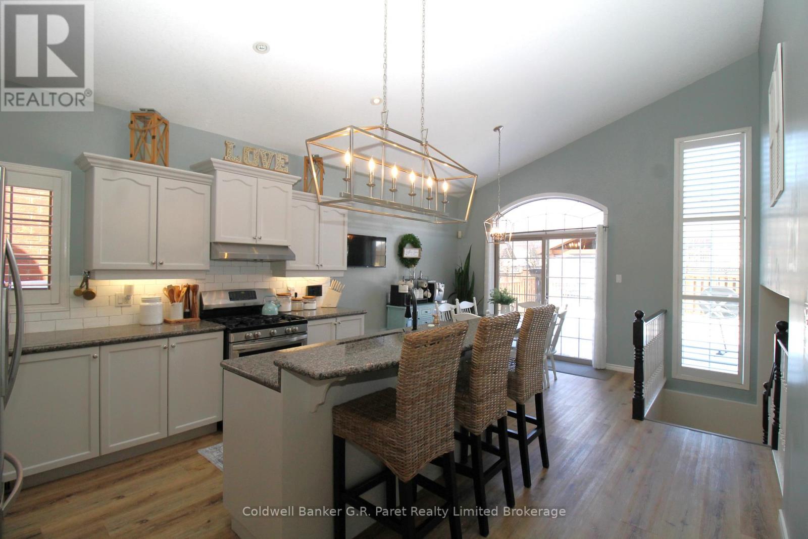 32 Macdonald Crescent, Brantford, Ontario  N3R 8B2 - Photo 12 - X12827594