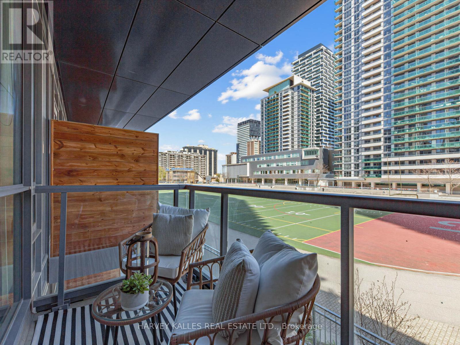 Th 13 - 30 Roehampton Avenue, Toronto, Ontario  M4P 1R2 - Photo 17 - C13052824