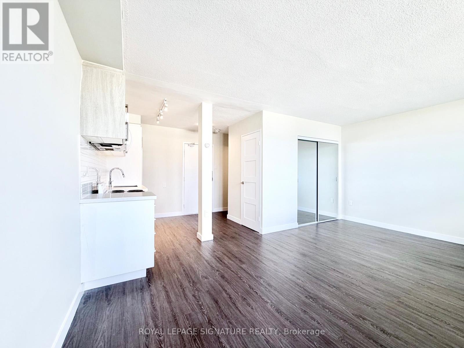 1206 - 1500 BATHURST STREET, Toronto, Ontario