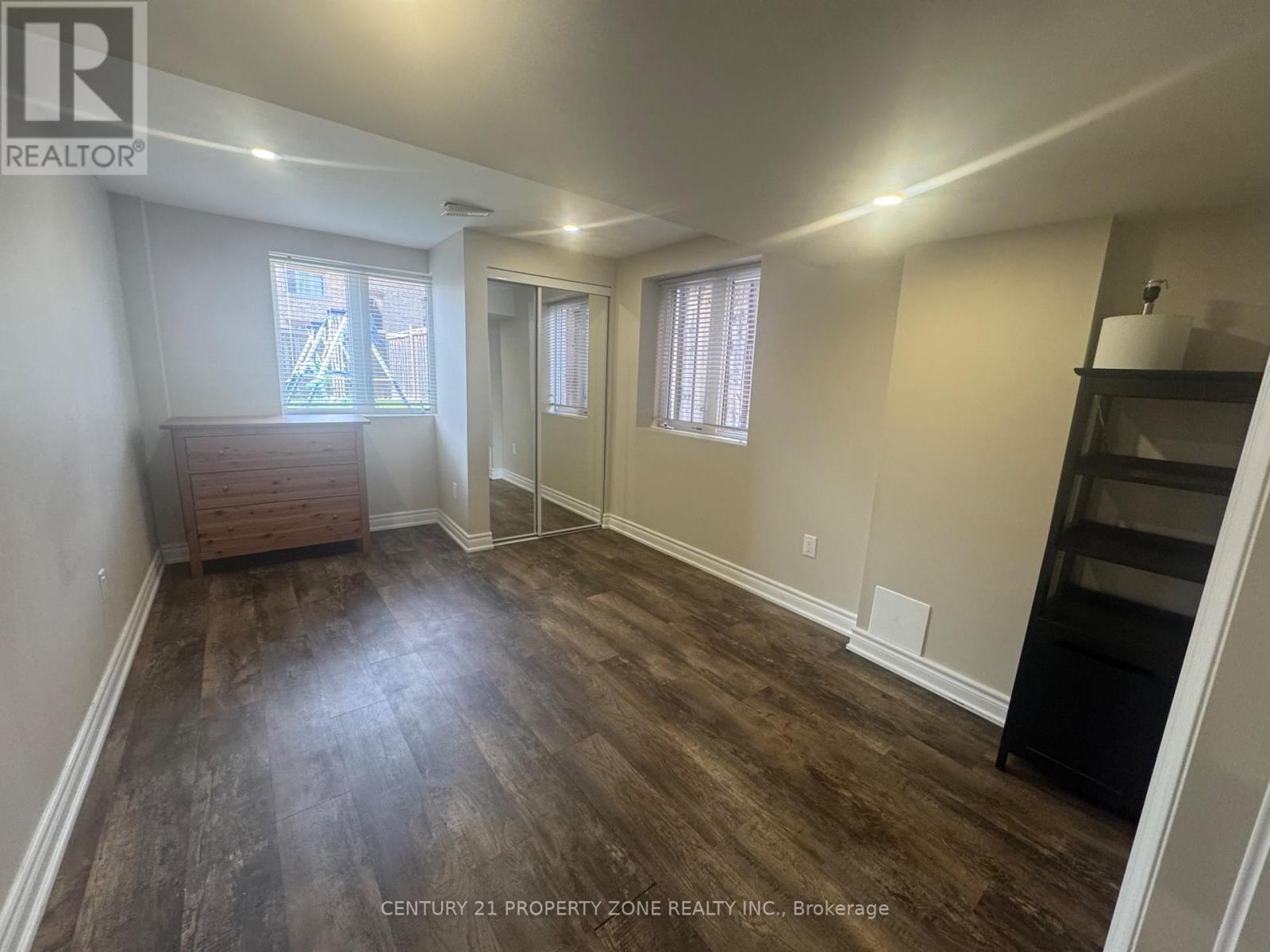 Bsmt - 10 Fort Williams Drive, Brampton, Ontario  L6X 0W5 - Photo 19 - W13034192