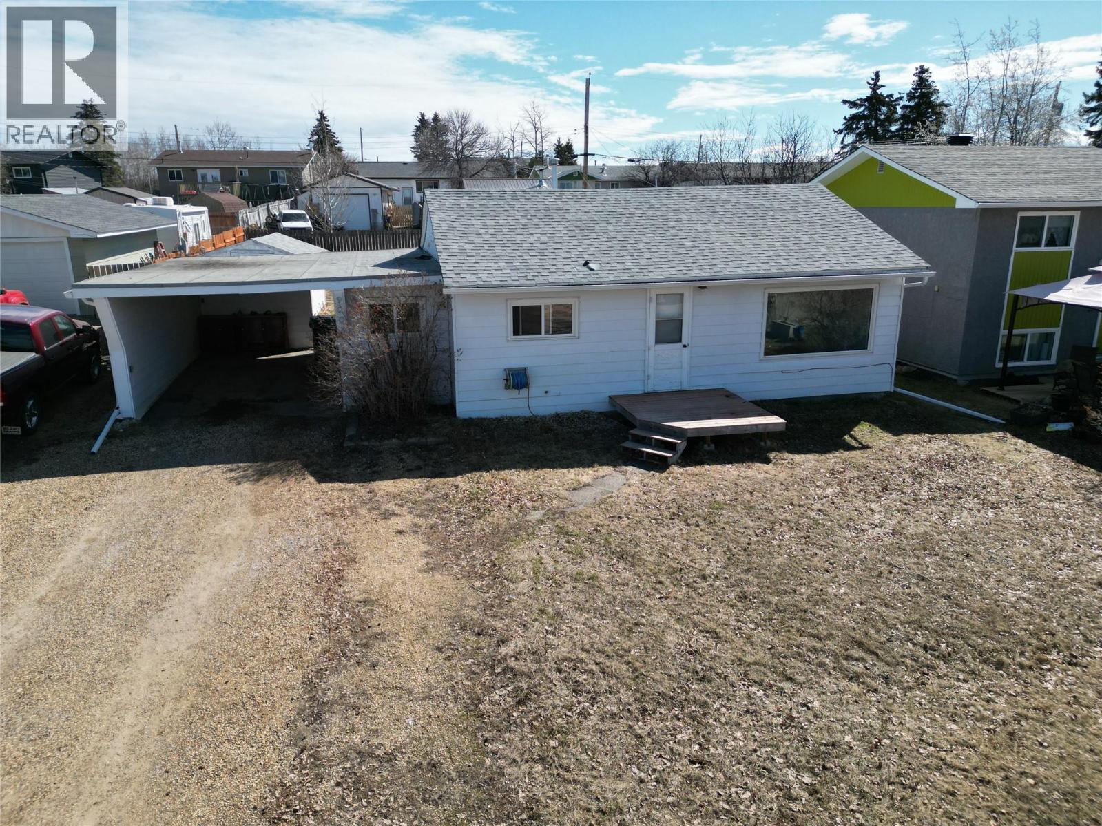 9208 7 Street, Dawson Creek, British Columbia