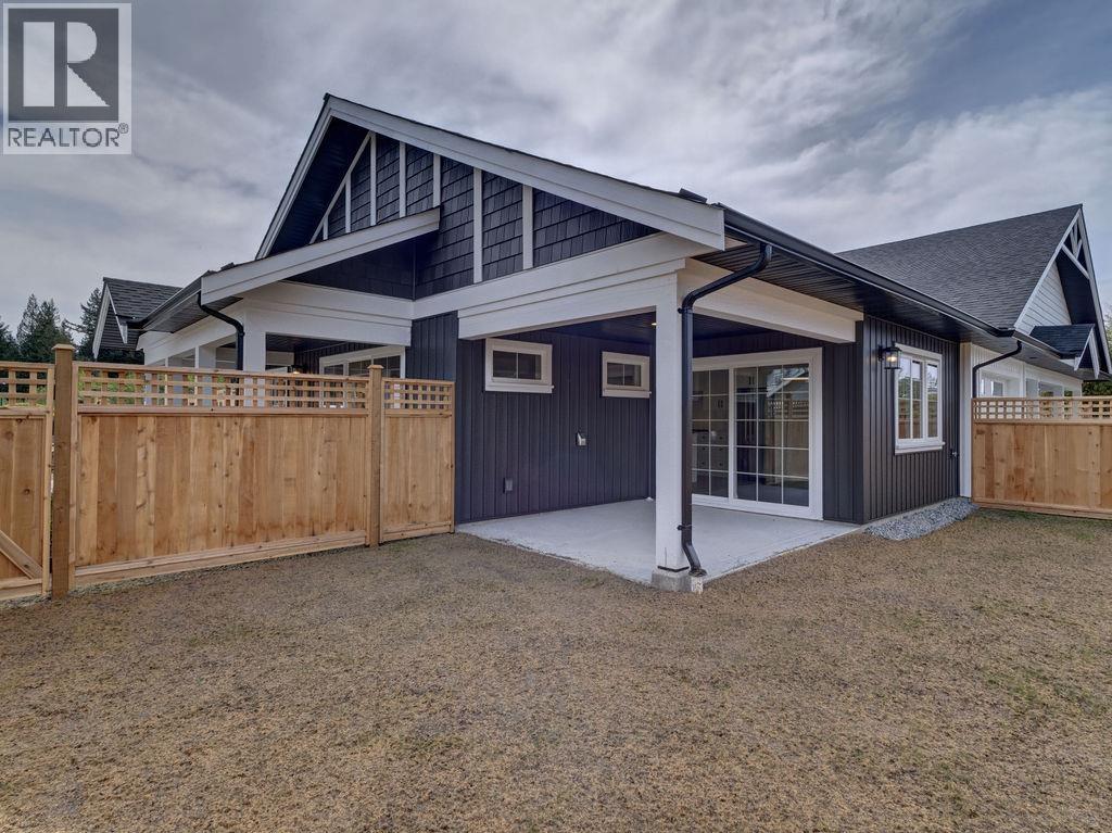 1051 Celia Crescent, Gibsons, British Columbia  V0N 1V7 - Photo 13 - R3118439