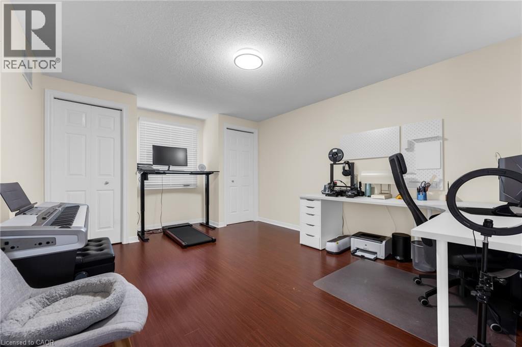 375 Delancey Boulevard, Hamilton, Ontario  L9B 2B5 - Photo 23 - 40822535