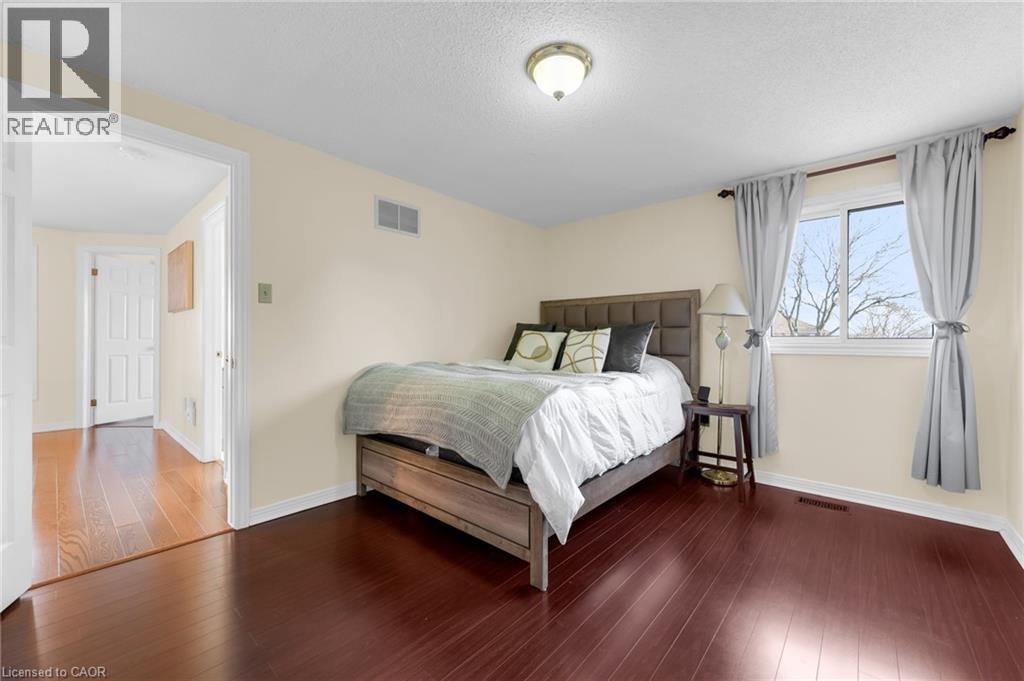 375 Delancey Boulevard, Hamilton, Ontario  L9B 2B5 - Photo 19 - 40822535