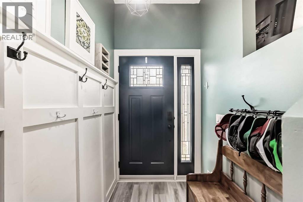 12 Taraglen Road Ne, Calgary, Alberta  T3J 2N7 - Photo 2 - A2283475