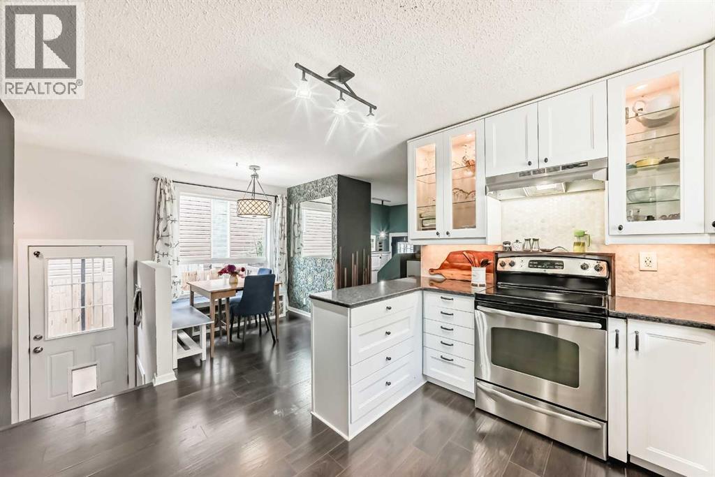 12 Taraglen Road Ne, Calgary, Alberta  T3J 2N7 - Photo 6 - A2283475