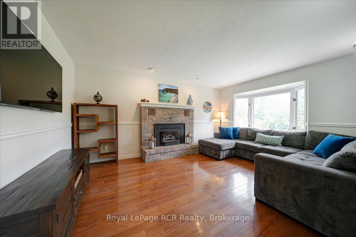 303 6th Avenue W, Owen Sound, Ontario  N4K 6H9 - Photo 18 - X13072360