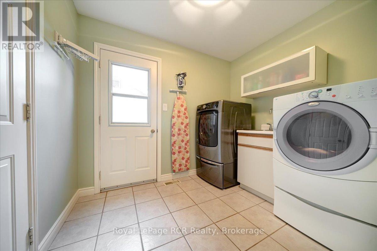 303 6th Avenue W, Owen Sound, Ontario  N4K 6H9 - Photo 23 - X13072360