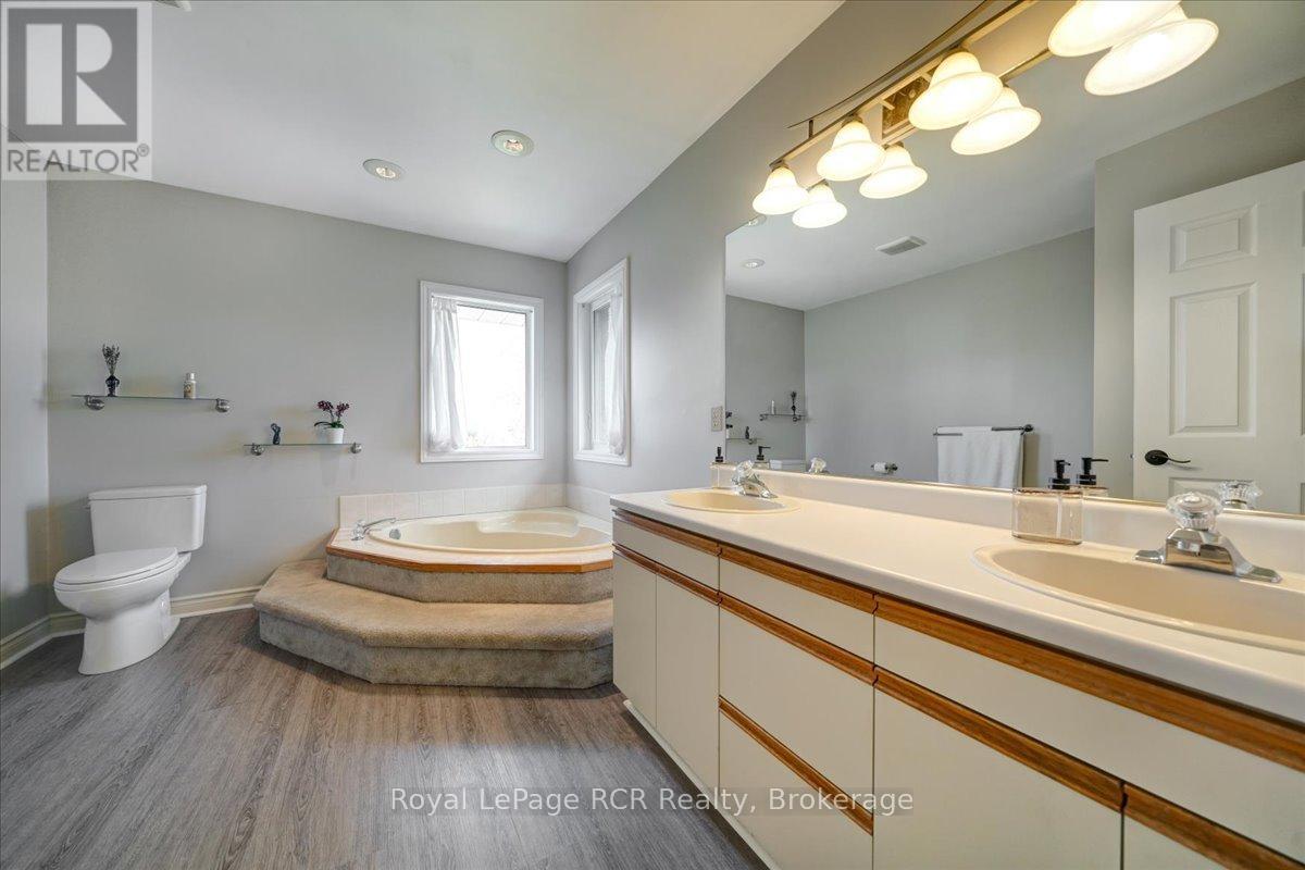 303 6th Avenue W, Owen Sound, Ontario  N4K 6H9 - Photo 28 - X13072360