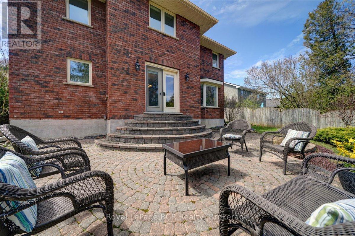 303 6th Avenue W, Owen Sound, Ontario  N4K 6H9 - Photo 46 - X13072360