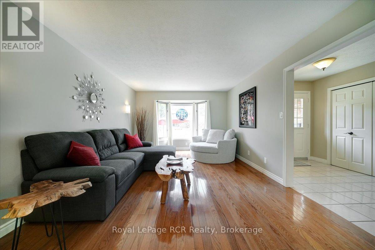 303 6th Avenue W, Owen Sound, Ontario  N4K 6H9 - Photo 8 - X13072360