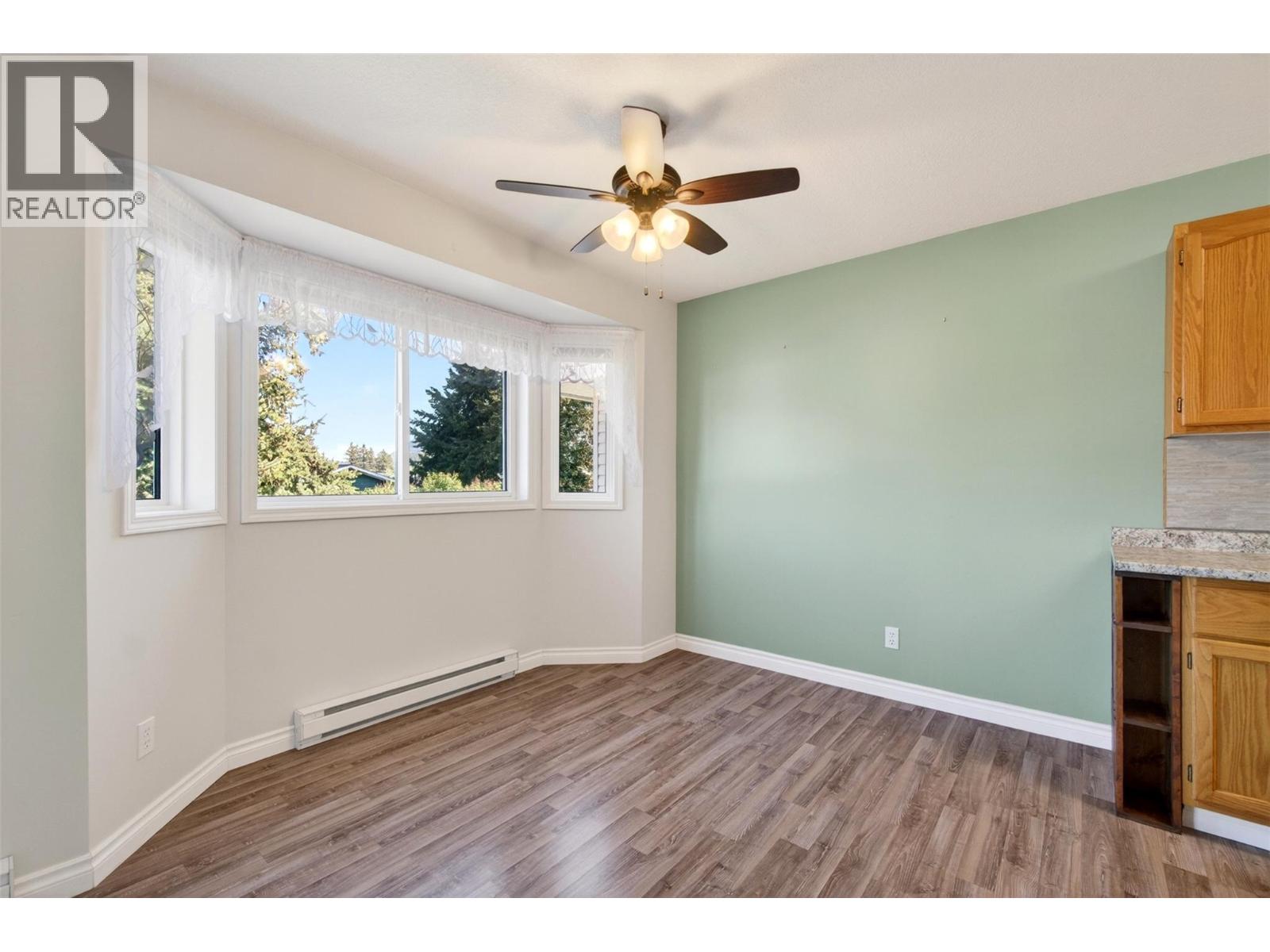 211 Kildonan Avenue Unit# 215, Enderby, British Columbia  V4Y 6A2 - Photo 10 - 10385160