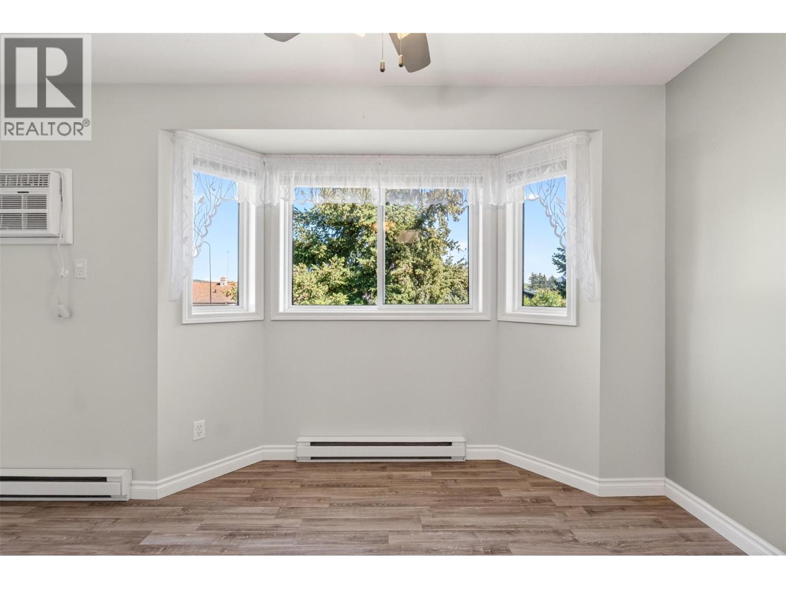 211 Kildonan Avenue Unit# 215, Enderby, British Columbia  V4Y 6A2 - Photo 11 - 10385160