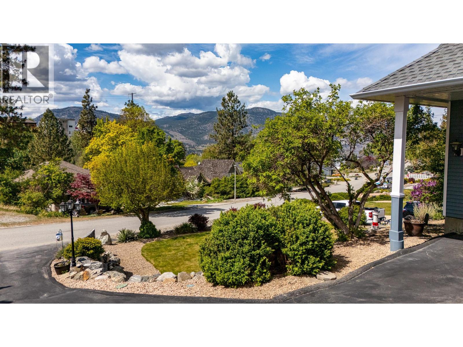 271 Heritage Boulevard, Okanagan Falls, British Columbia  V0H 1R3 - Photo 36 - 10385401