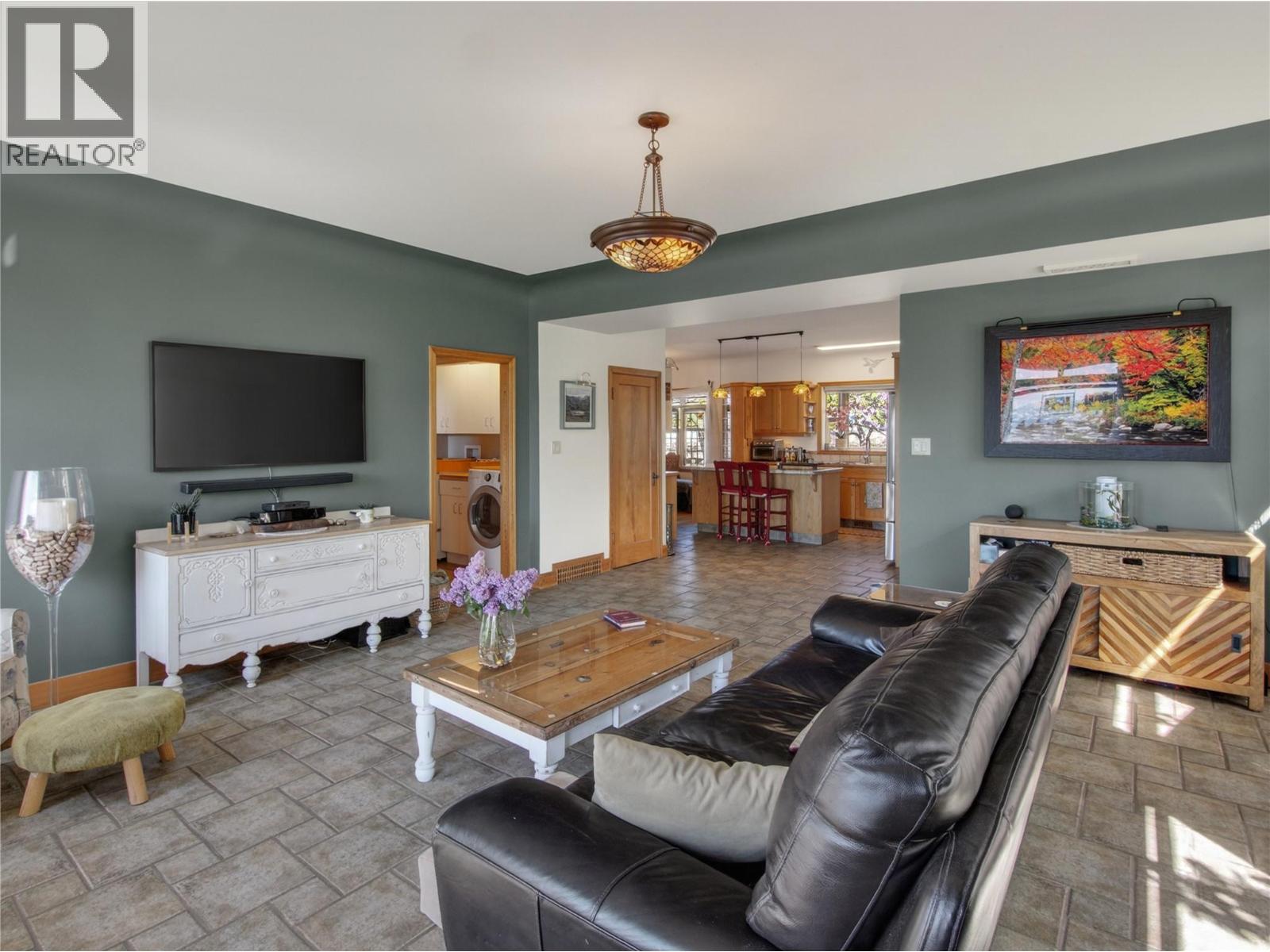 350 Middle Bench Road, Penticton, British Columbia  V2A 8S5 - Photo 17 - 10385579