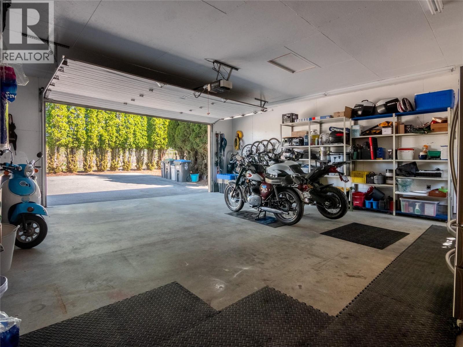 350 Middle Bench Road, Penticton, British Columbia  V2A 8S5 - Photo 47 - 10385579