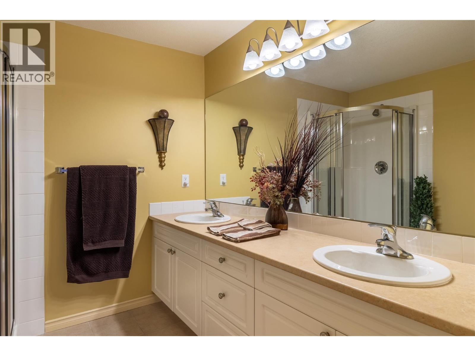 3570 Woodsdale Road Unit# 305, Lake Country, British Columbia  V4V 1Y9 - Photo 12 - 10385637