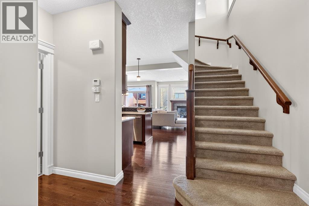 202 Evansridge Circle Nw, Calgary, Alberta  T3P 0H9 - Photo 4 - A2304920