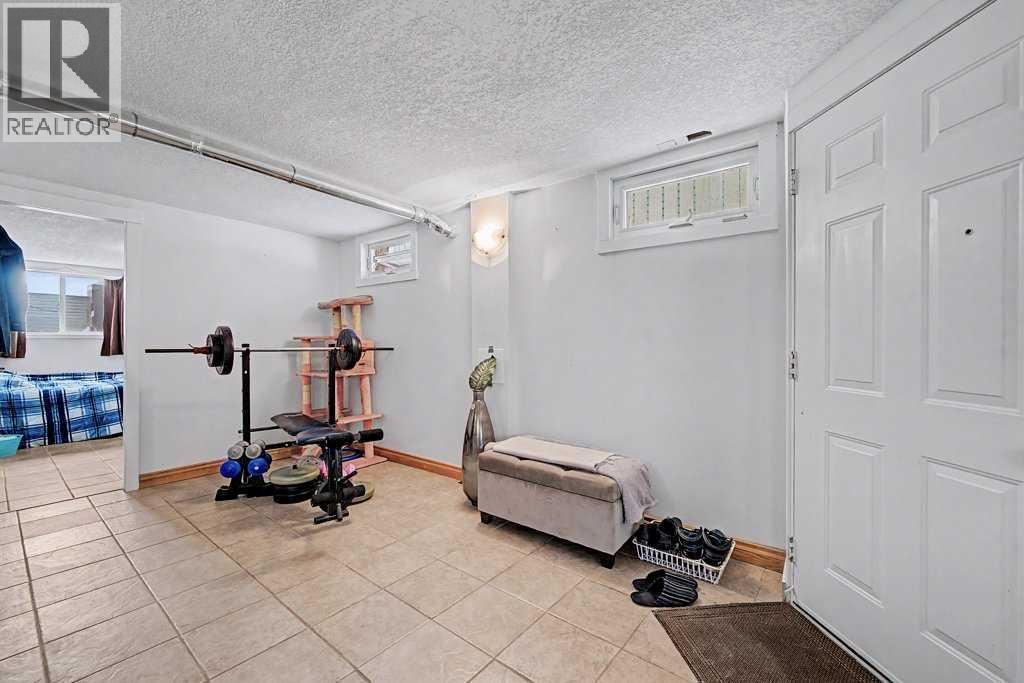 38 Whitman Close Ne, Calgary, Alberta  T1Y 4h4 - Photo 31 - A2305372