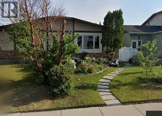 38 Whitman Close Ne, Calgary, Alberta  T1Y 4h4 - Photo 2 - A2305372