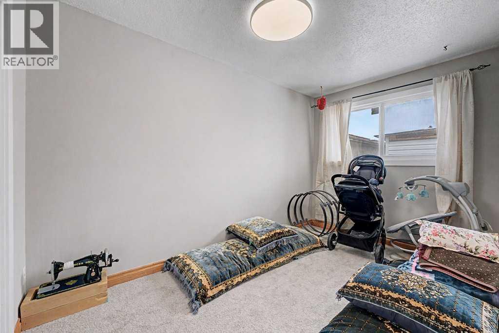38 Whitman Close Ne, Calgary, Alberta  T1Y 4h4 - Photo 17 - A2305372