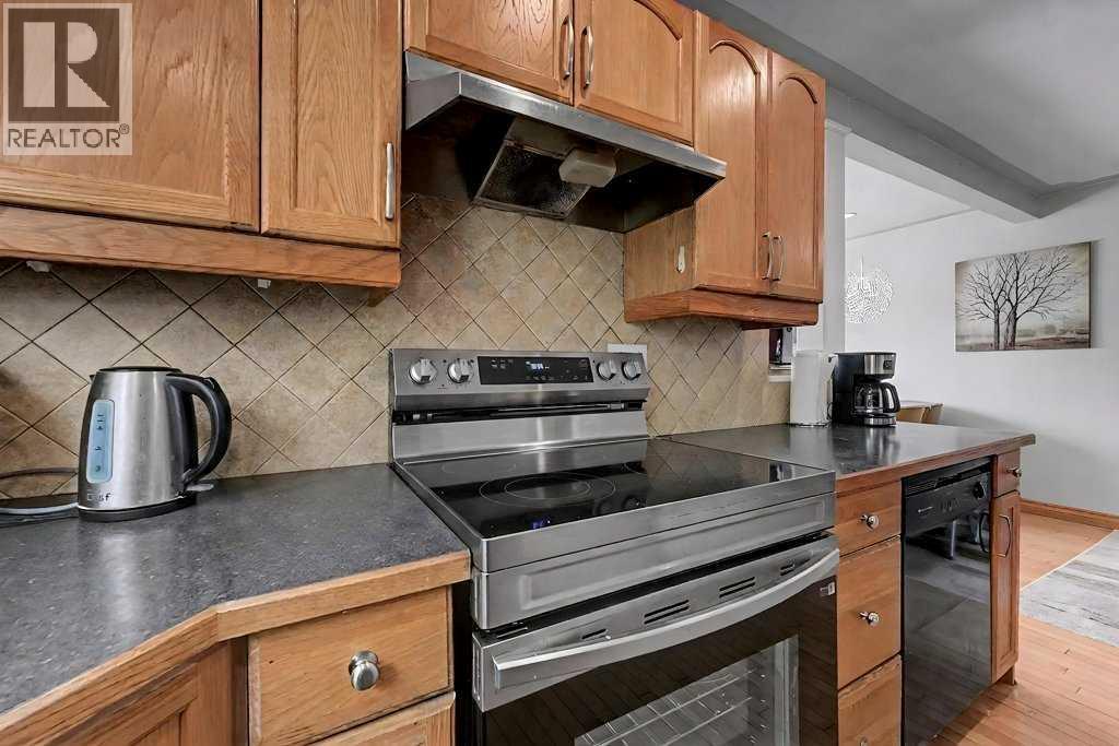38 Whitman Close Ne, Calgary, Alberta  T1Y 4h4 - Photo 13 - A2305372