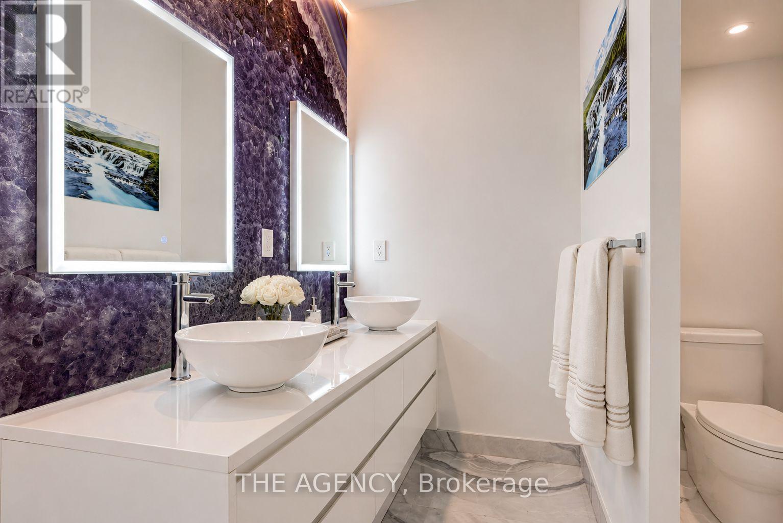 111 Bathurst Street, Toronto, Ontario  M5V 0M9 - Photo 20 - C13072416
