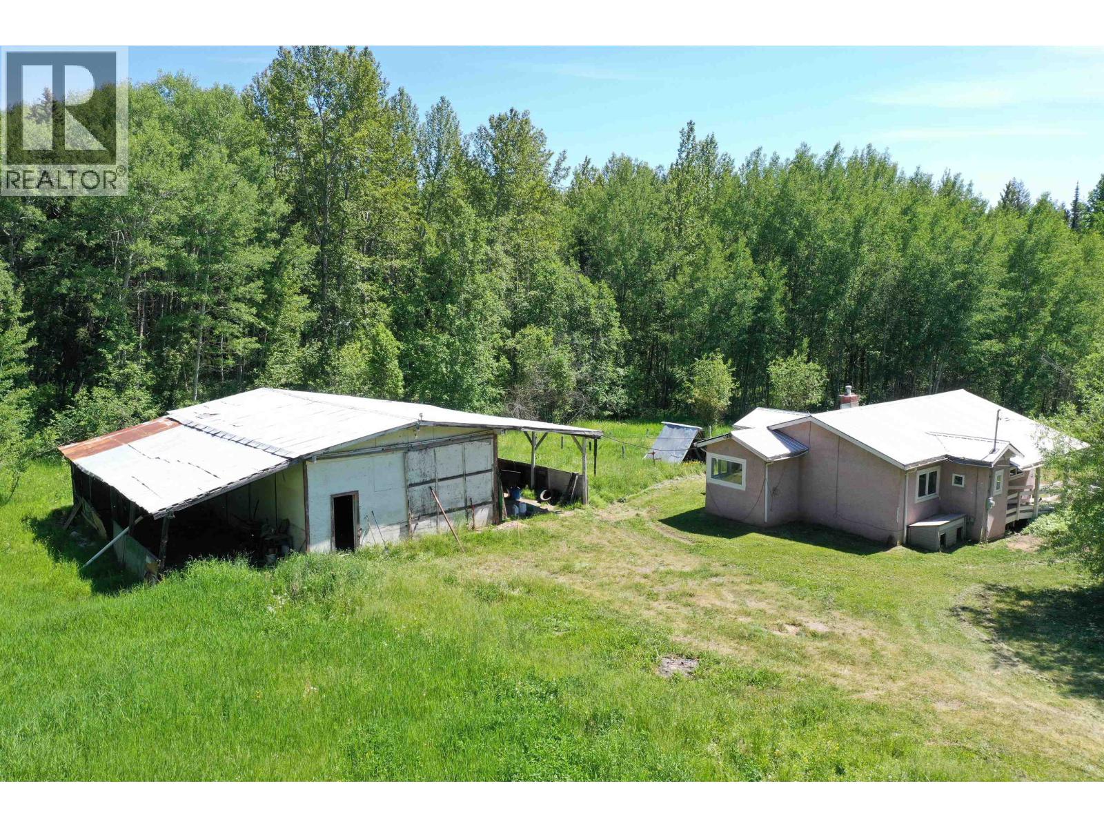4480 Quesnel-Hixon Road, Quesnel, British Columbia  V2J 6Y9 - Photo 2 - R3118492