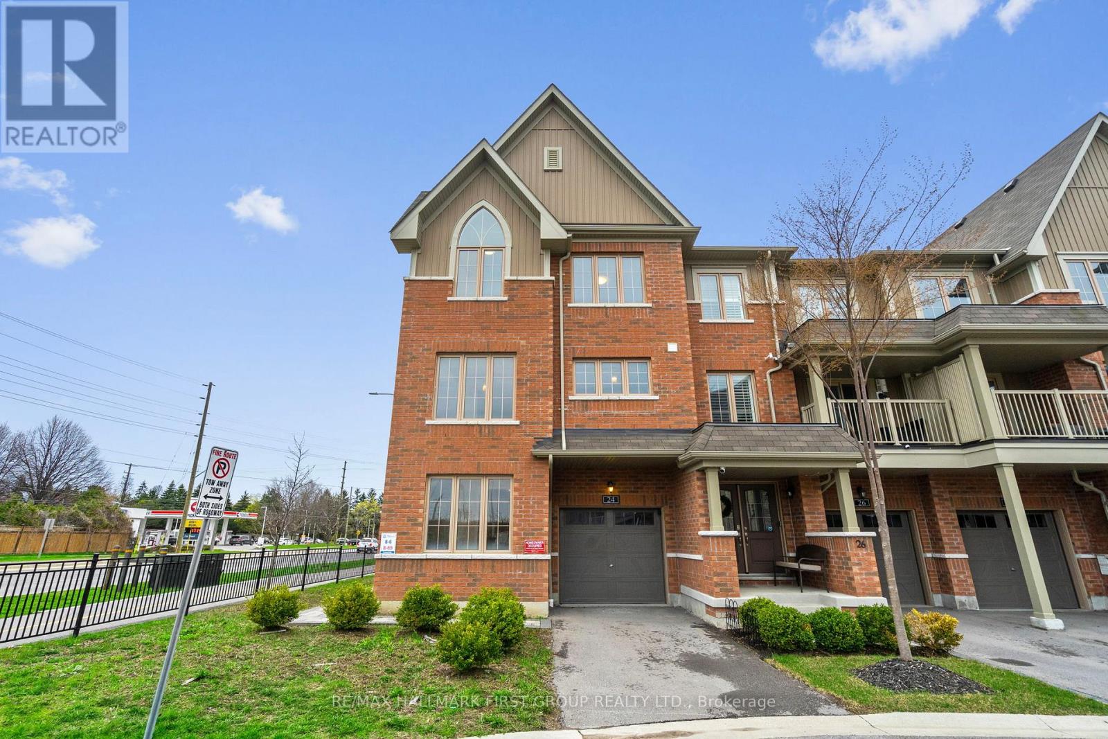 24 Amulet Way, Whitby, Ontario  L1R 0R5 - Photo 2 - E13072436