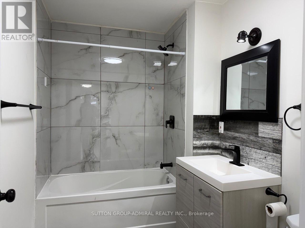 386 Irene Drive, Georgina, Ontario  L4P 3B2 - Photo 24 - N13072412