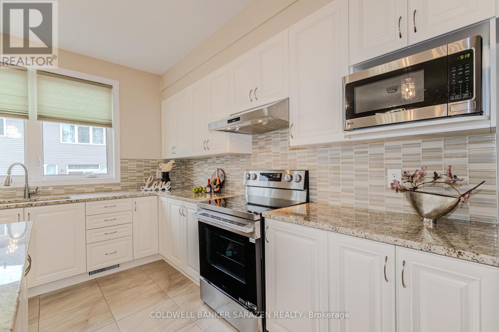 942 Guinness Crescent, Ottawa, Ontario  K2C 3H2 - Photo 16 - X12941710