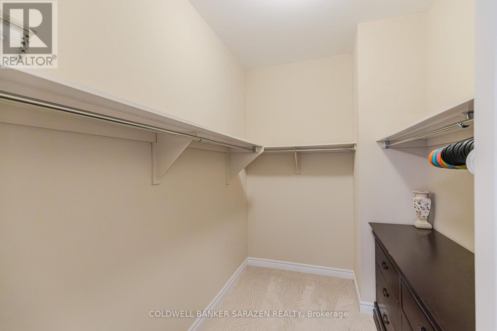 942 Guinness Crescent, Ottawa, Ontario  K2C 3H2 - Photo 30 - X12941710