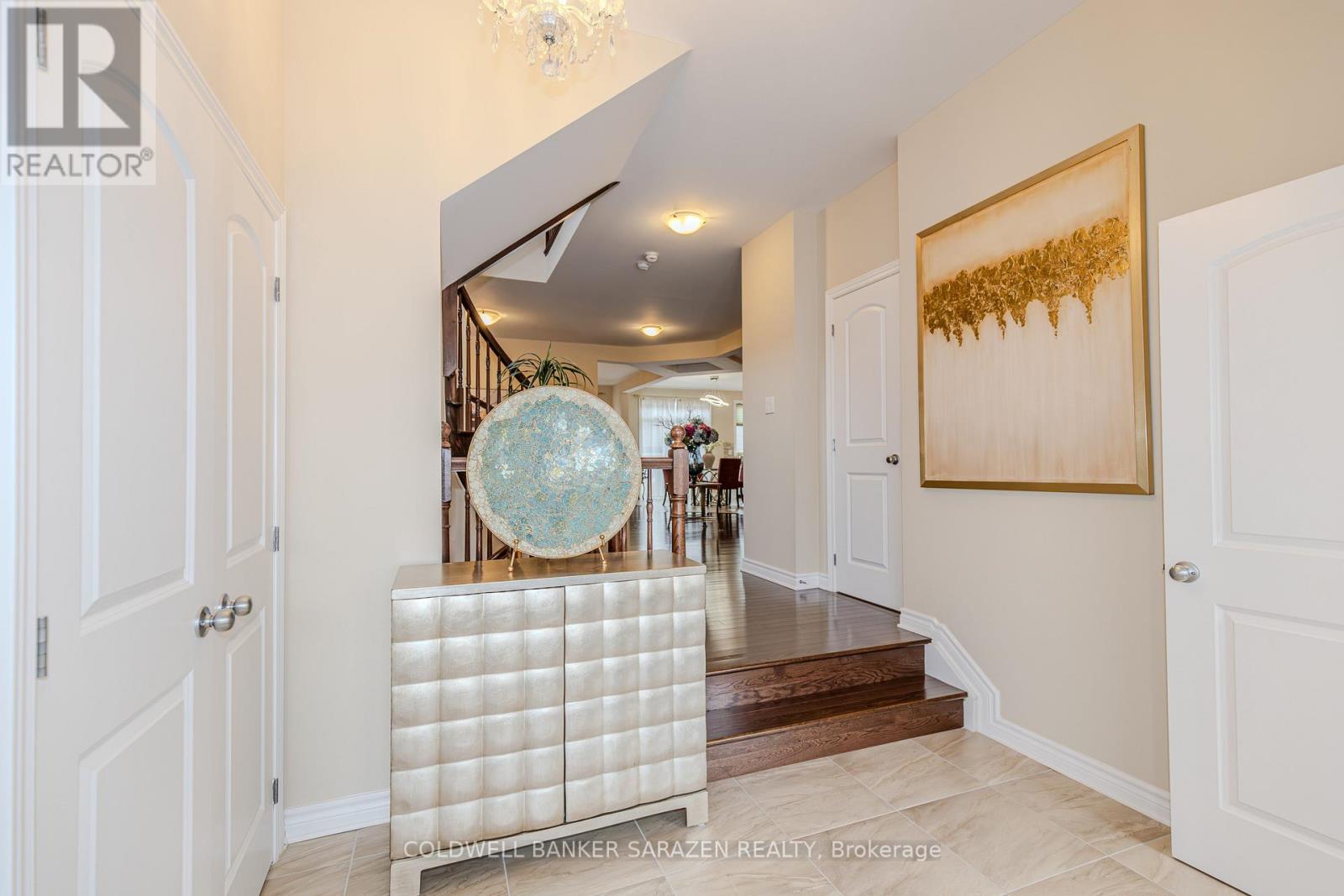 942 Guinness Crescent, Ottawa, Ontario  K2C 3H2 - Photo 6 - X12941710