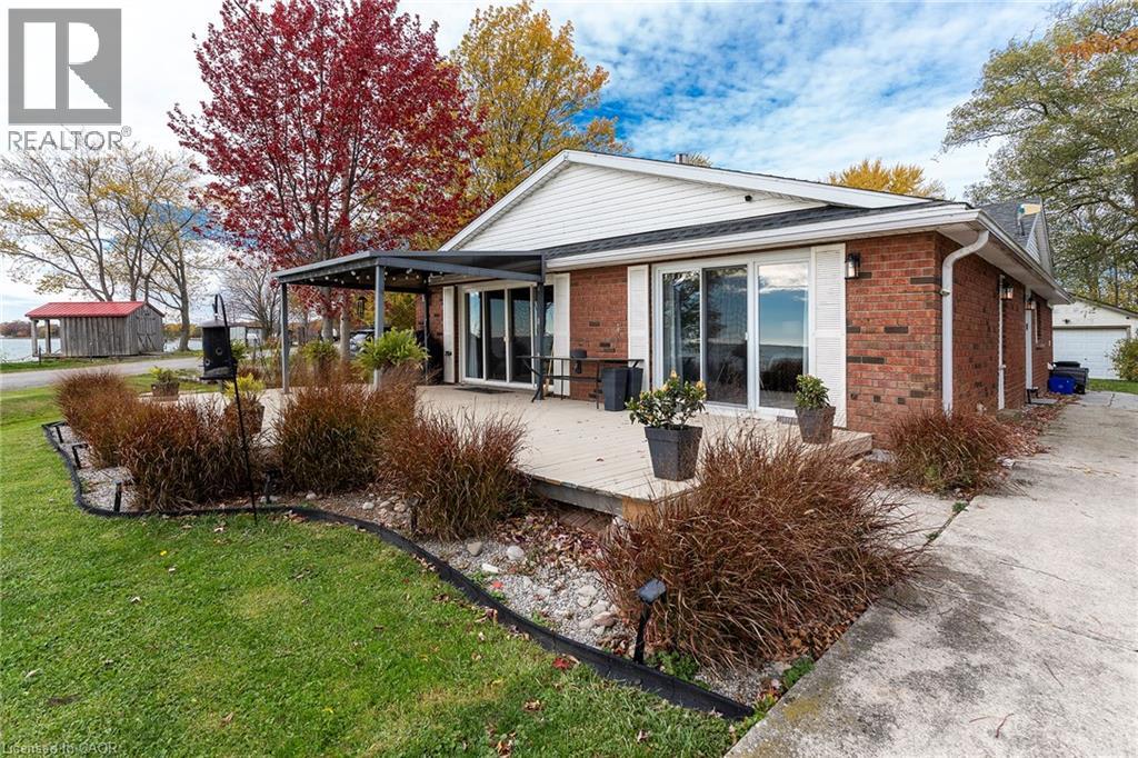577 Edgewater Place, Dunnville, Ontario  N1A 2W8 - Photo 2 - 40808576
