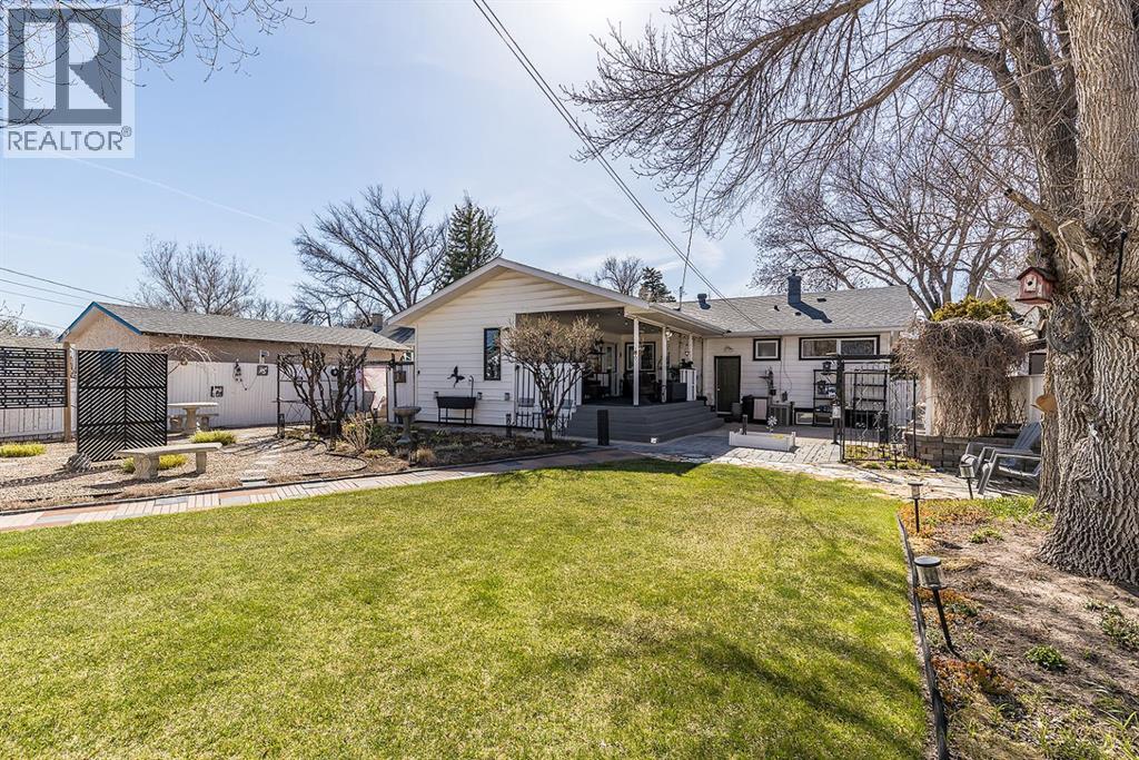 1361 Parker Avenue Nw, Medicine Hat, Alberta  T1A 6X1 - Photo 45 - A2306548