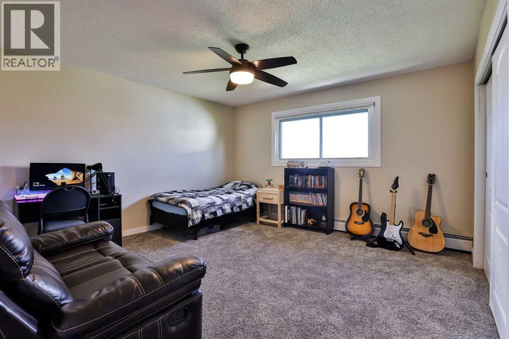 155e 100n, Raymond, Alberta  T0K 2S0 - Photo 19 - A2306481