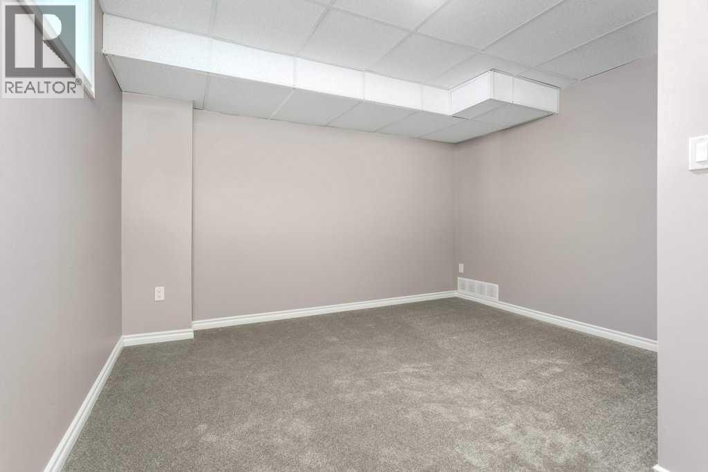 10, 32 Dowler Street, Red Deer, Alberta  T4R 3A1 - Photo 44 - A2306856