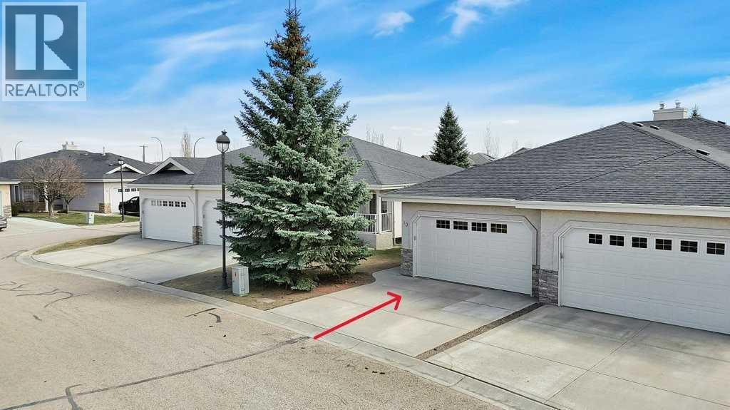 10, 32 Dowler Street, Red Deer, Alberta  T4R 3A1 - Photo 1 - A2306856