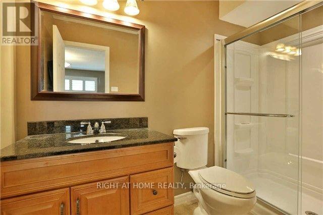 5162 Falconcrest Drive, Burlington, Ontario  L7L 6K6 - Photo 13 - W13072328