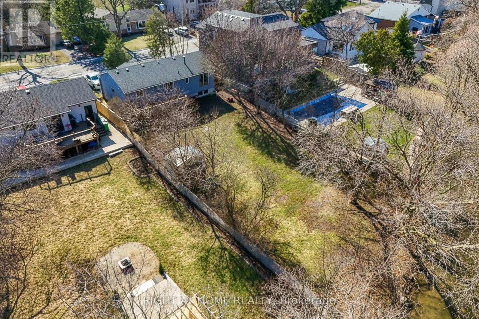 15 Pioneer Drive, Mississauga, Ontario  L5M 1G8 - Photo 26 - W13072330