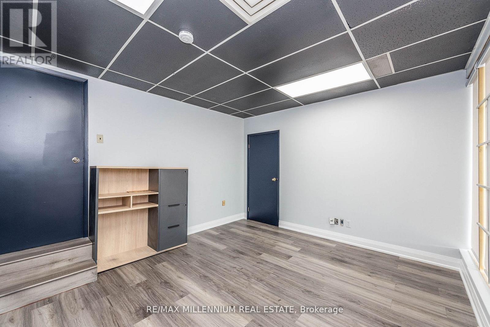 107 - 1300 Steeles Avenue, Brampton, Ontario  L6T 1A2 - Photo 10 - W13072344