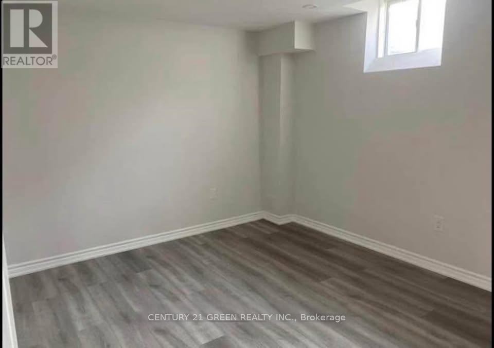 Bsmt - 30 Gillis Road, Brampton, Ontario  L7A 4V6 - Photo 11 - W13072364