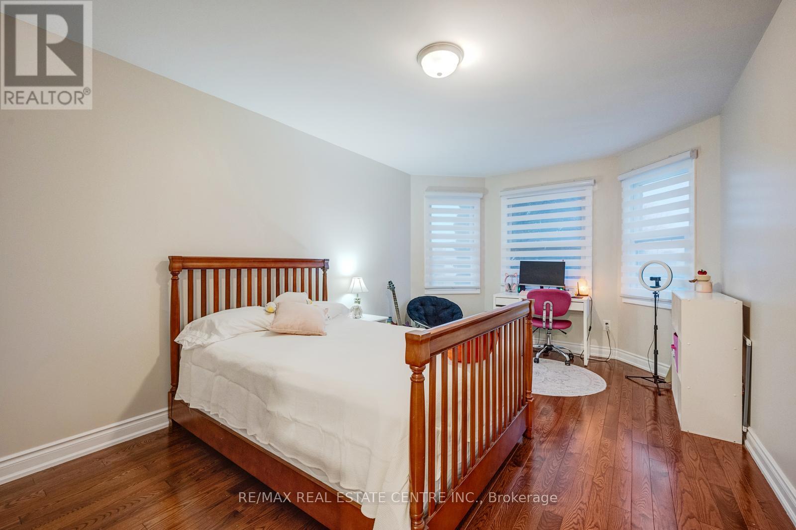 5580 Millbrook Lane, Mississauga, Ontario  L5M 3X9 - Photo 30 - W13072394