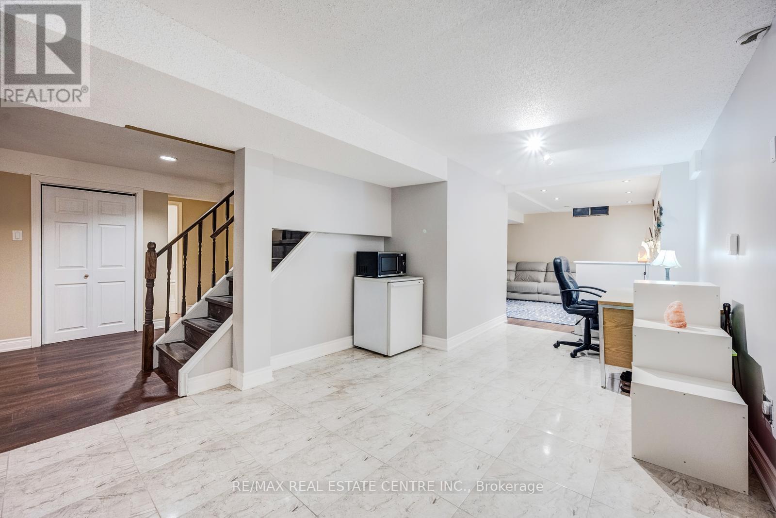 5580 Millbrook Lane, Mississauga, Ontario  L5M 3X9 - Photo 41 - W13072394