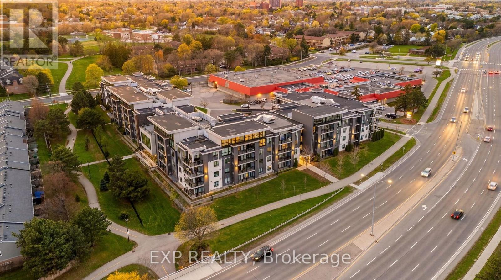 434 - 3170 Erin Mills Parkway, Mississauga, Ontario  L5L 1W8 - Photo 2 - W13072408